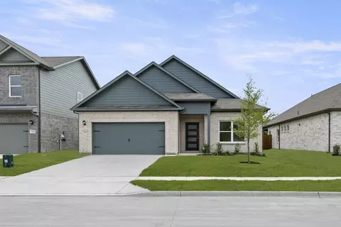 1233 Anderson Dr, Trenton, TX 75490