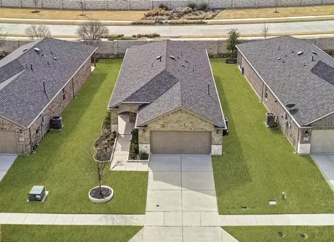 200 Sleepy Willow Ln, Mckinney, TX 75071