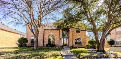 2800 Longtown Dr, Plano, TX 75093