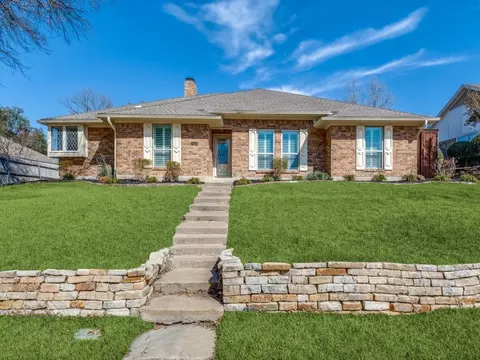 2810 Club Meadow Dr, Garland, TX 75043