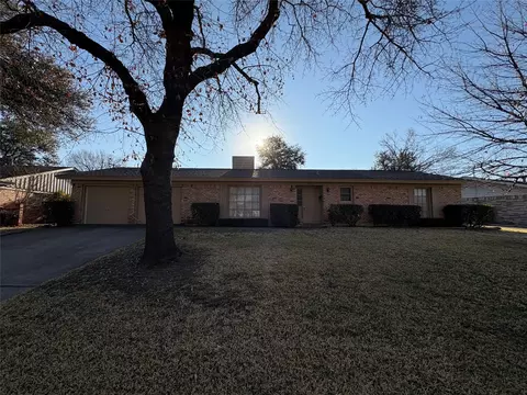 4916 Vance Rd, North Richland Hills, TX 76180