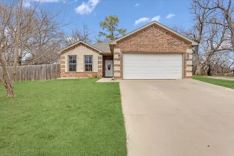 901 W Dubois St, Denison, TX 75020