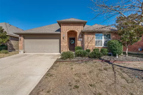 2325 Scott Creek Dr, Little Elm, TX 75068