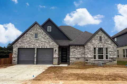 302 Alicia Ct, Mansfield, TX 76063