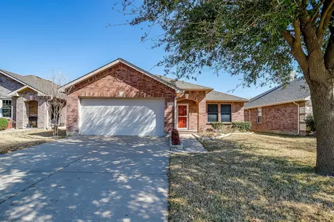 800 Grant St, Burleson, TX 76028