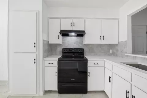 7825 Emerald Hills Way, North Richland Hills, TX 76180