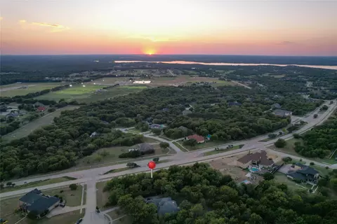 2413 Saddlewood Ct, Cedar Hill, TX 75104