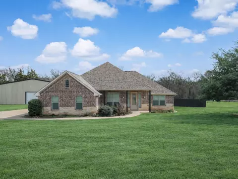 3801 Crimsonwood Dr, Sherman, TX 75090