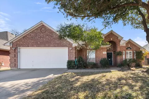 1802 Swaim Ct, Arlington, TX 76001