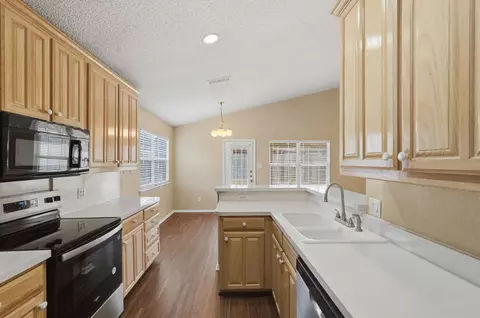 Kitchen - 111 Taos Loop, Aledo, TX 76008 photo 2 of 4
