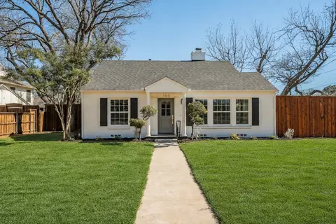 100 Crestwood Dr, Fort Worth, TX 76107
