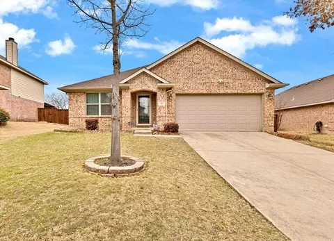113 Ellicott Dr, Roanoke, TX 76262