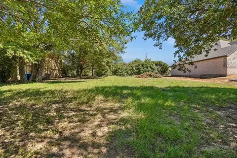 280 Autumn Wood Trl, Gun Barrel City, TX 75156