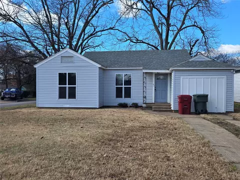 902 N Ross Ave, Sherman, TX 75090