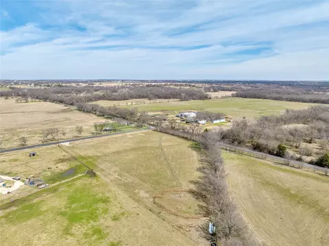 9061 Crow Wright Rd, Sanger, TX 76266 photo 25