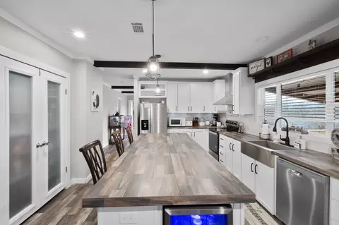 1012 County Road 1180, Decatur, TX 76234