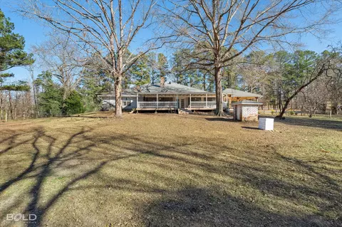Exterior - 16591 Highway 157, Plain Dealing, LA 71064 photo 4 of 7
