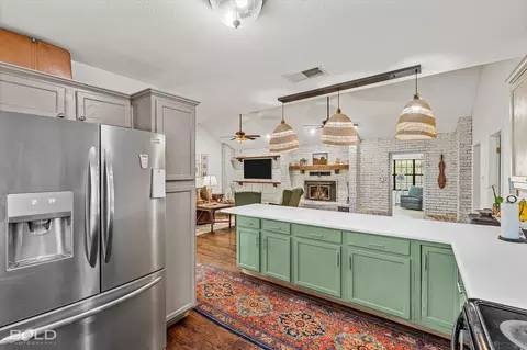 Kitchen - 16591 Highway 157, Plain Dealing, LA 71064 photo 5 of 5
