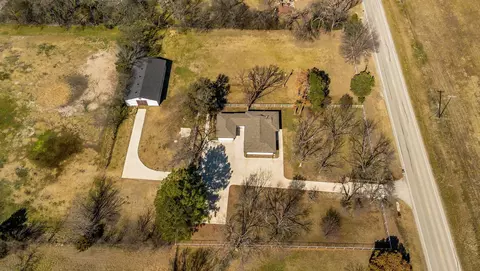 3109 Fm 1183, Ennis, TX 75119
