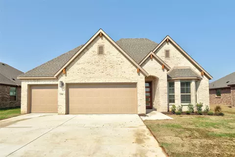 206 Pennington Rd, Royse City, TX 75189
