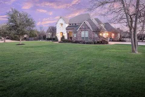 811 Red Store Ct, Lucas, TX 75002