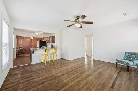1823 N Crockett St, Sherman, TX 75092