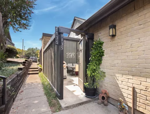4655 Country Creek Dr #1135, Dallas, TX 75236