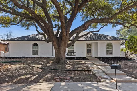 1870 El Paso St, Lewisville, TX 75077