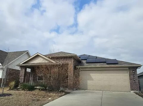 740 Breckenridge Park Dr, Alvarado, TX 76009