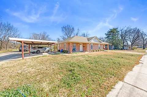 701 SW 703 Sw 1st St, Cooper, TX 75432