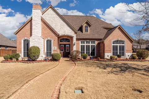 910 Cumberland Trl, Mansfield, TX 76063