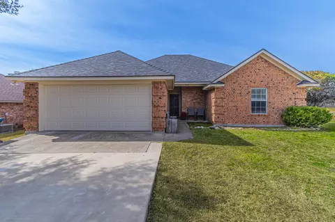 5008 Guadalupe Ct, Granbury, TX 76048