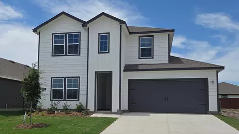 208 Whispering Pine Dr, Royse City, TX 75189