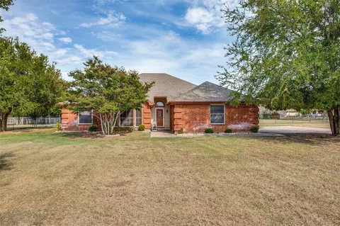104 Silver Ridge Ln, Aledo, TX 76008