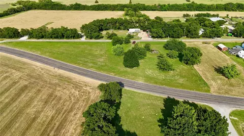 404 N Main St, Bailey, TX 75413