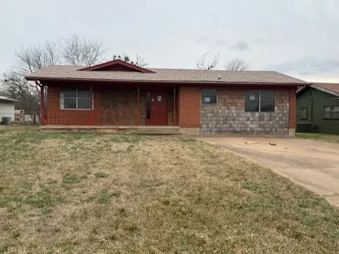 1209 W Elliott St, Breckenridge, TX 76424