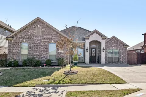 5325 Almanor Rd, Fort Worth, TX 76179