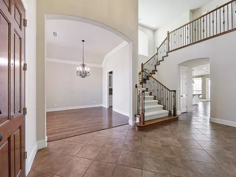 Entry Way - 830 Echo Dr, Prosper, TX 75078 photo 2 of 3
