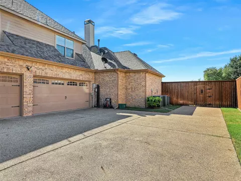 Exterior - 830 Echo Dr, Prosper, TX 75078 photo 6 of 6