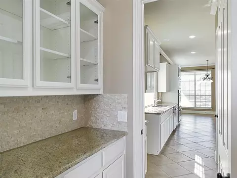 Entry Way - 830 Echo Dr, Prosper, TX 75078 photo 3 of 3