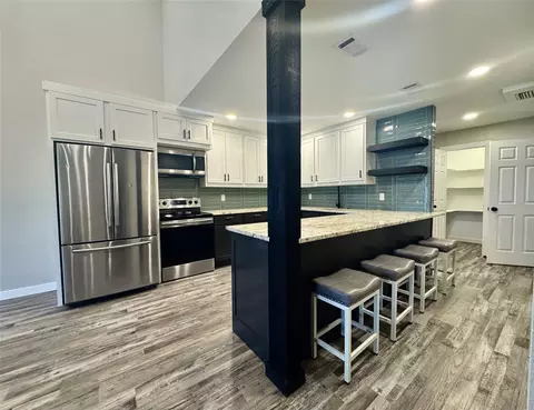608 Mason Dr, Seven Points, TX 75143 photo 8