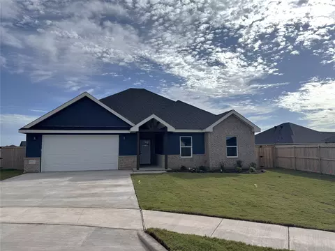 7701 Sawdust Trl, Abilene, TX 79602