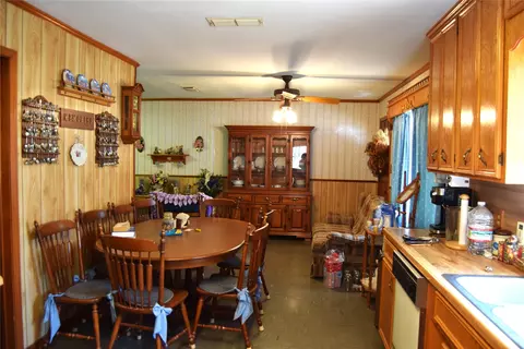 Dining - 145 Loop Rd, Minden, LA 71055 photo 1 of 1
