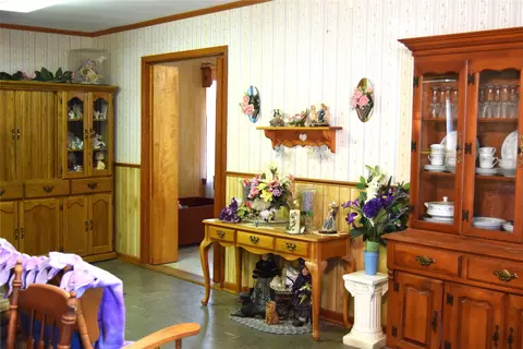 Entry Way - 145 Loop Rd, Minden, LA 71055 photo 2 of 2