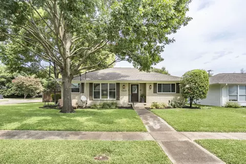 10631 Larchfield Ln, Dallas, TX 75238