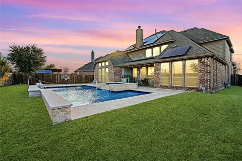 12615 Burnt Prairie Ln, Frisco, TX 75035