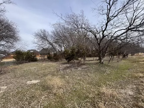 8232 Money Ln, Fort Worth, TX 76126
