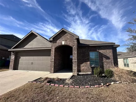 1840 Chesapeake Dr, Crowley, TX 76036