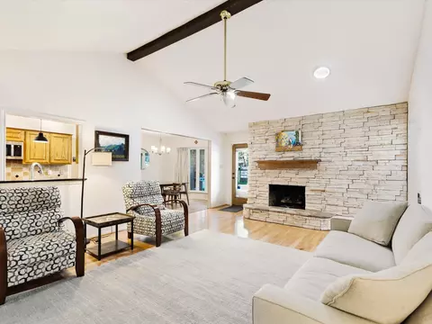 6619 Saddle Ridge Rd, Arlington, TX 76016