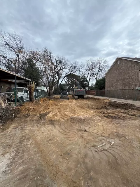 508 N Riverside Dr, Fort Worth, TX 76111